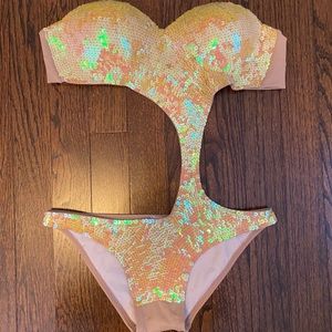 Brand New Diniela Brazil Sequin cut out 1 piece